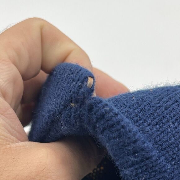 Vintage 90s Notre Dame Fighting Irish Blue Knit Brimmed Stocking Beanie Pom Hat - Picture 14 of 14